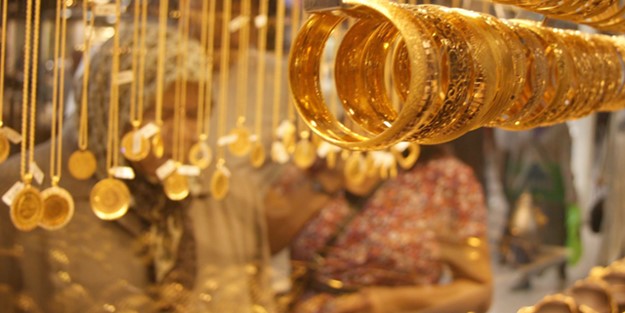 Altının kilogramı 209 bin lira oldu