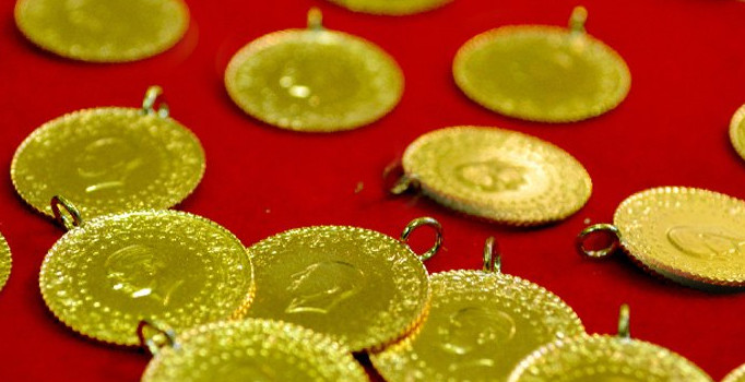 Altının kilogramı 245 bin liraya çıktı
