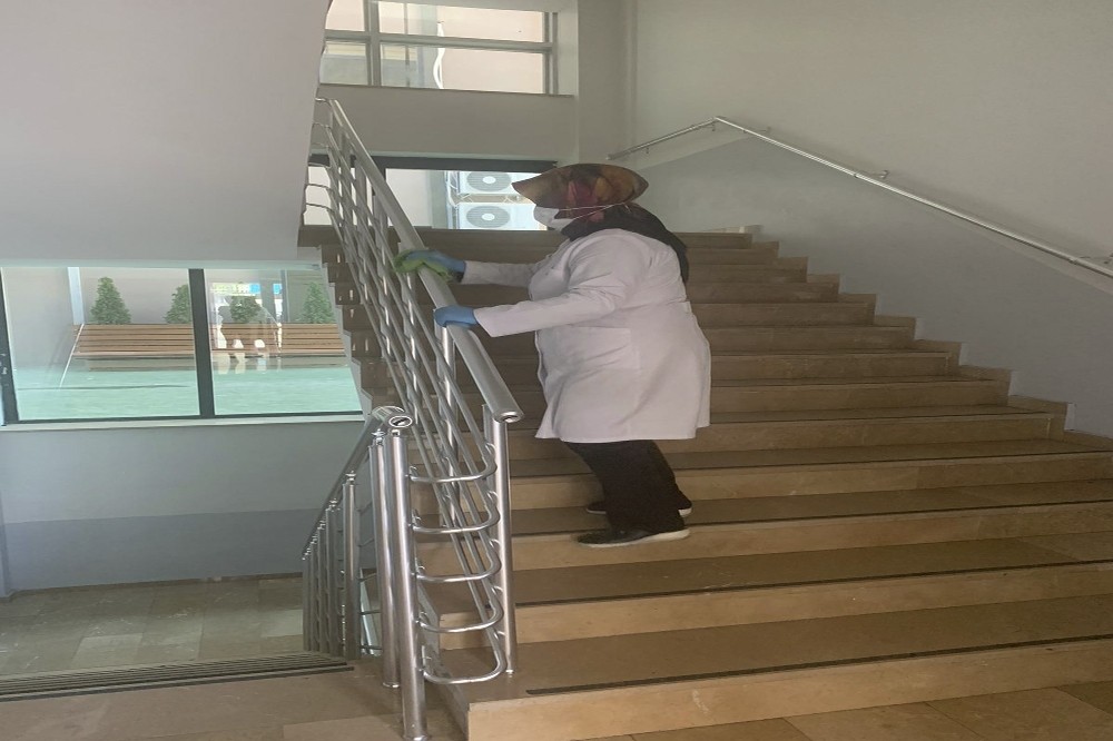 Altınküre okulları korona virüsüne karşı önlemlerini aldı 