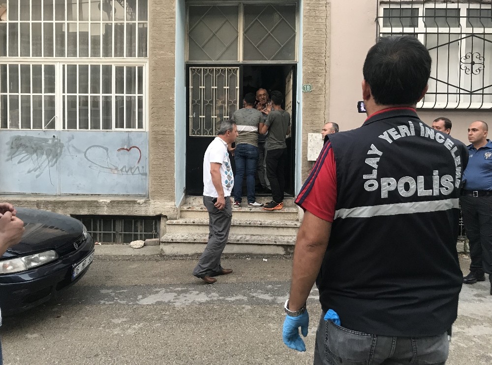 Altınları için komşusunu öldüren sanıklara ceza yağdı 