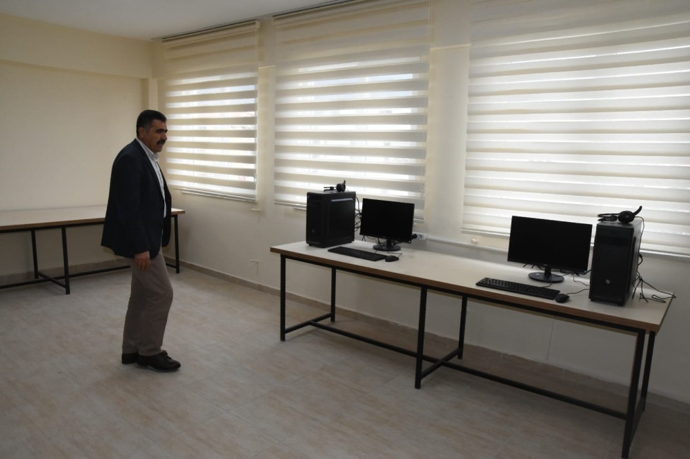 Altınoluk halk kütüphanesi açılıyor 