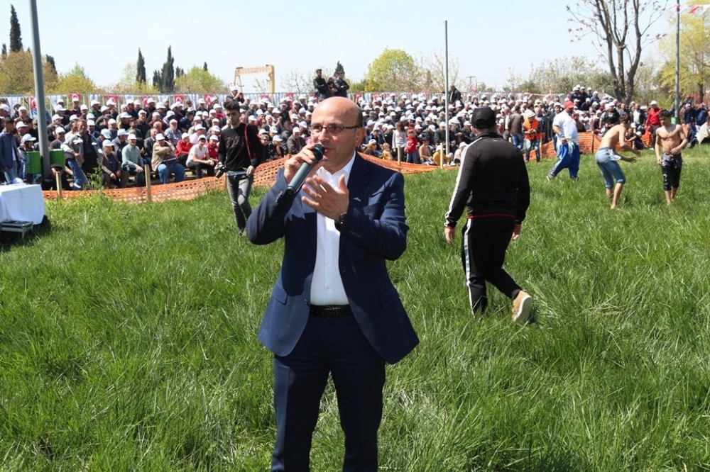 Altınova Belediyesi tüm etkinlikleri iptal etti 