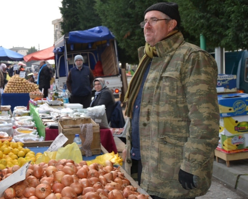 Altınova’da semt pazarı açılacak 