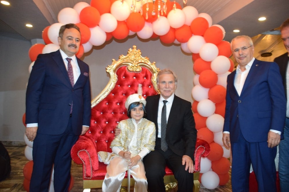 Altınöz ailesinin mutlu günü 