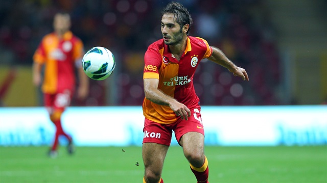 Yıldız futbolcu Altıntop ayrılıyor