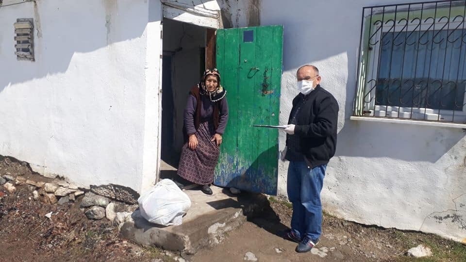 Altınyayla’da ’Vefa Sosyal Destek Grubu’ yaşlılar için sahada 