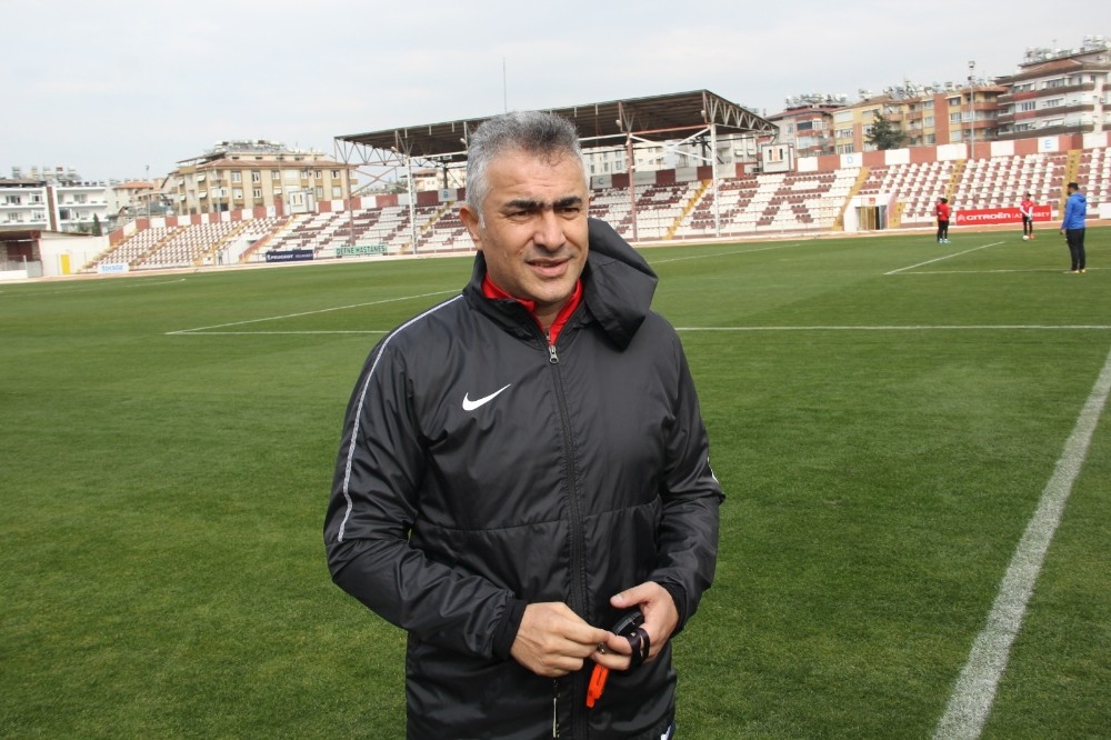 Altıparmak: “12 maç sonra Süper Lig’e çıkacağız” 