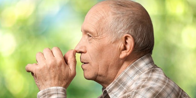 Alzheimer'da tek belirti unutkanlık değil!