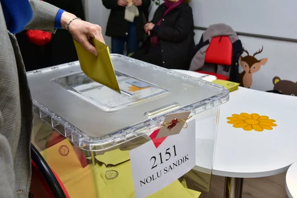 Aman dikkat! Bunu yapmazsanız sandığa attığınız oy boşa gidebilir! O detay çok önemli