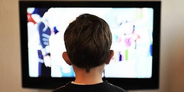 Aman dikkat! Ebeveyn ile çocuk arasındaki ilişkiyi bozuyor