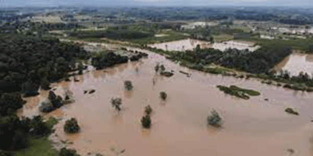 Aman dikkat! Efteni Gölü yağışlar sonrası taştı