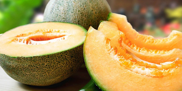 Aman dikkat! Kavun yedikten sonra bunu yaparsanız...