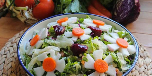 Amasra salatası tarifi nasıl yapılır? Amasra salatası malzemeleri neler?