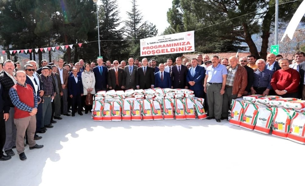 Amasya çiftçisine yonca tohumu desteği 