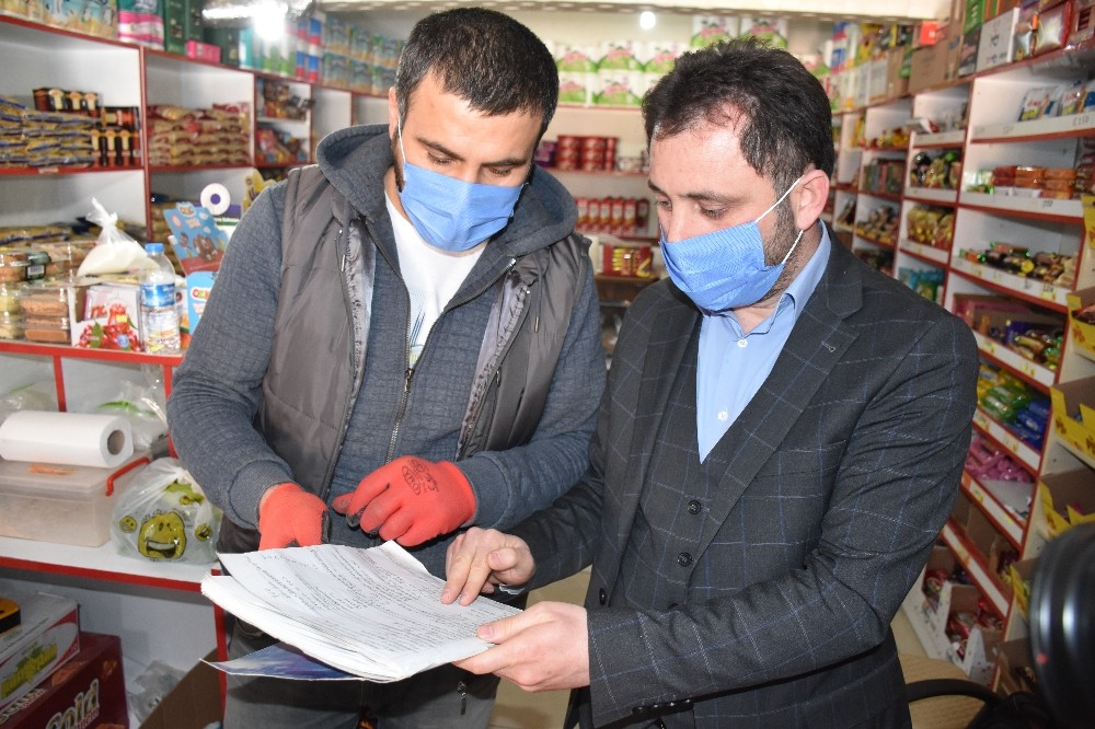 Amasya’da bir hayırsever, mahallenin tüm veresiye borçlarını ödedi 