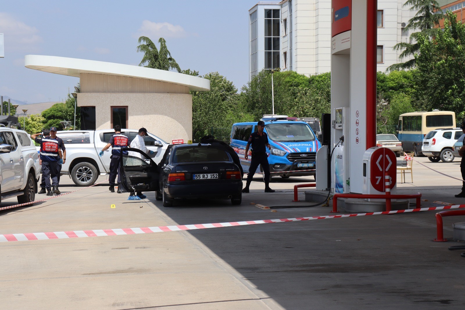 Amasya’da kan dolduran olay! Damadını öldürdü kızını yaraladı