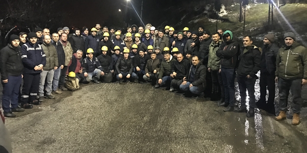 Amasyalı madenciler Malatya’da 25 kişiyi enkazdan kurtardı