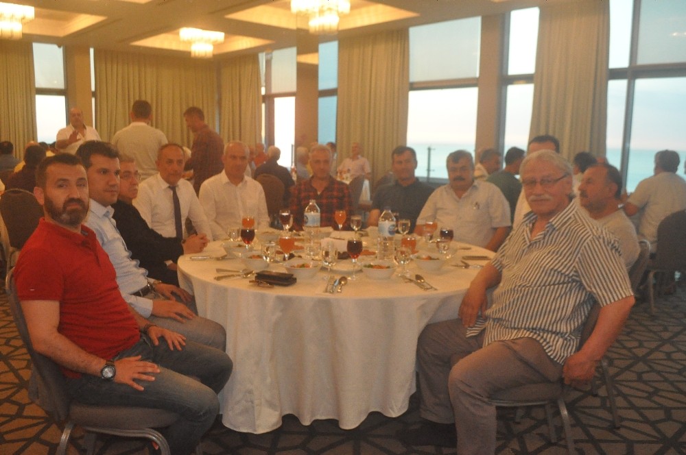 Amatör kulüpler iftar yemeğinde buluştu 