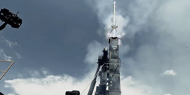 Ambargo koyup Türkiye'ye vermemişlerdi! Türkiye yapıp yerli S-400'e ekledi.. Yunanistan şok olacak