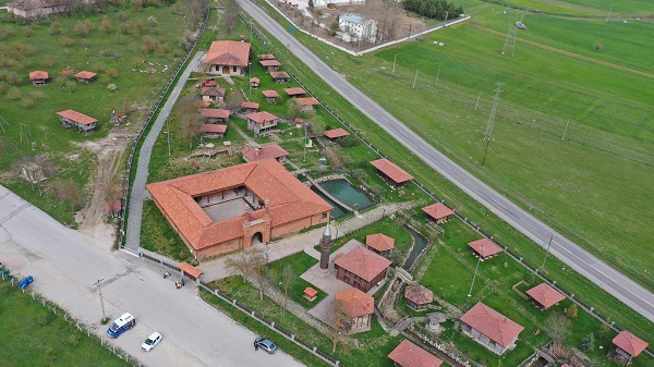 Ambarköy ziyaretçilerini bekliyor | Dünyada bir benzeri daha yok!