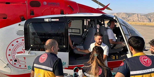 Ambulans helikopter 40 günlük bebek için havalandı