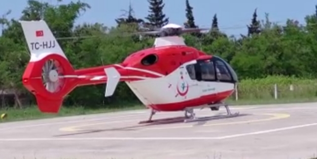 Ambulans helikopter, 'parmak bebek' için havalandı