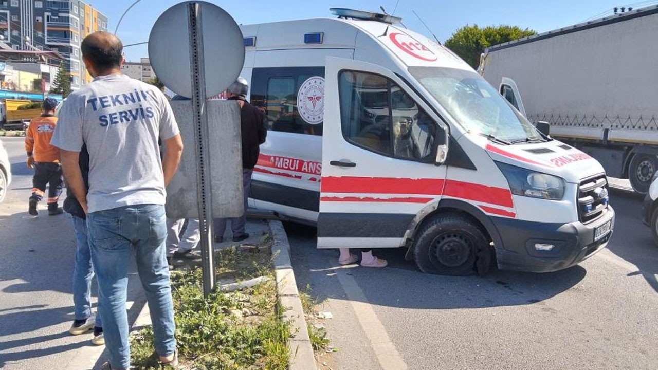 Ambulans şoförü faciayı önledi