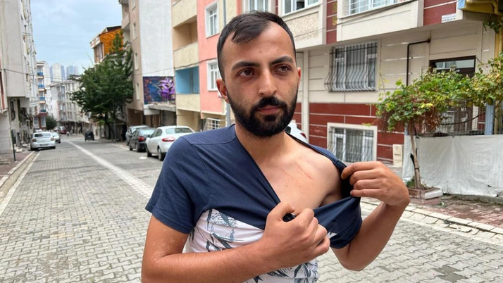 Ambulans şoförüne Allah ne verdiyse giriştiler! Sebebini tahmin bile edemeyeceksiniz