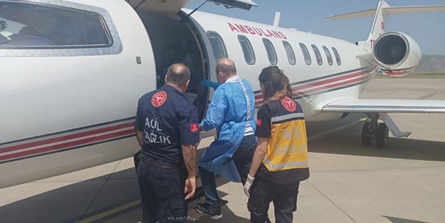 Ambulans uçak Şırnak'taki 20 günlük bebek için havalandı