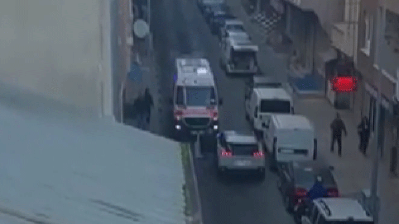 Ambulansa yol vermeyen araç infial uyandırmıştı! Gerçek çok başka çıktı