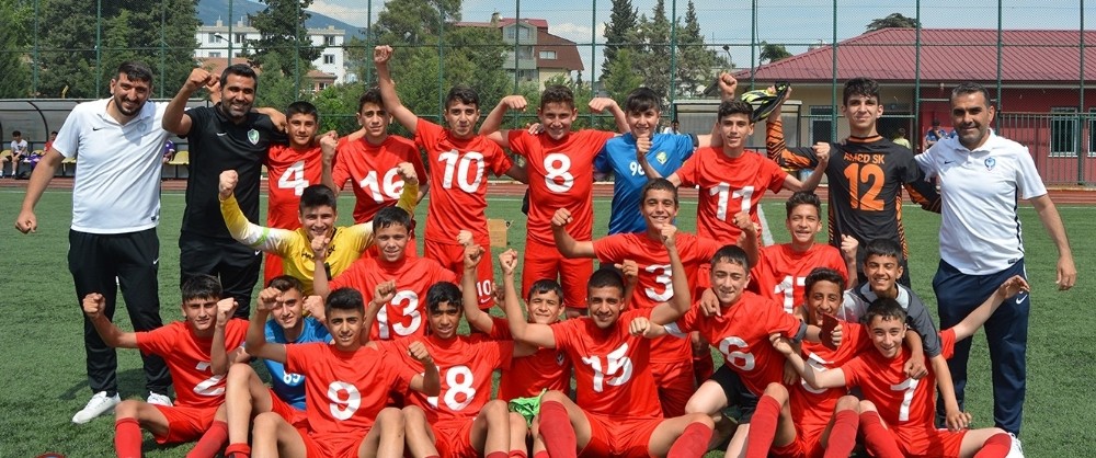 Amed Sportif Faaliyetler U14’te şampiyon oldu 