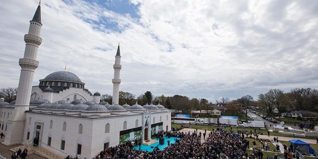 Amerika, Kur'an ve Ezan sesiyle yankılandı