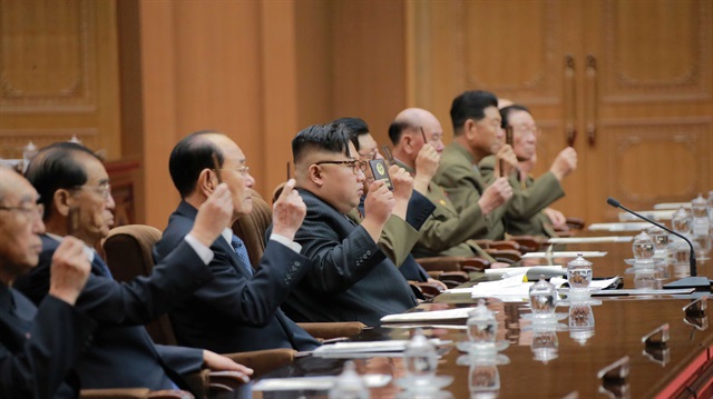 Amerika Kuzey Kore ile görüştü