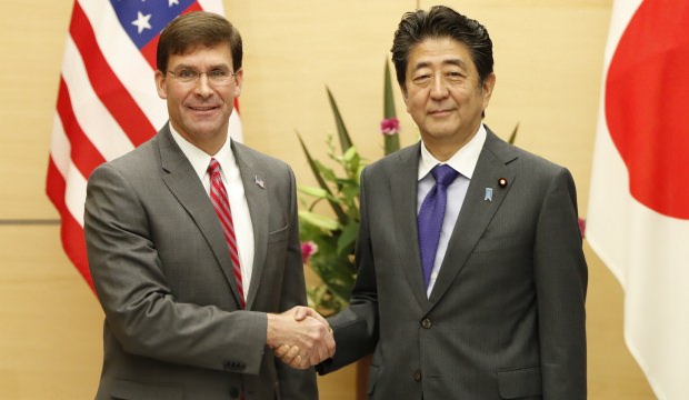 Amerika Savunma Bakanı Esper Japonya'da