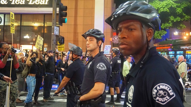 Amerika'da 2016’da 26 polis görev başında silahla öldürüldü