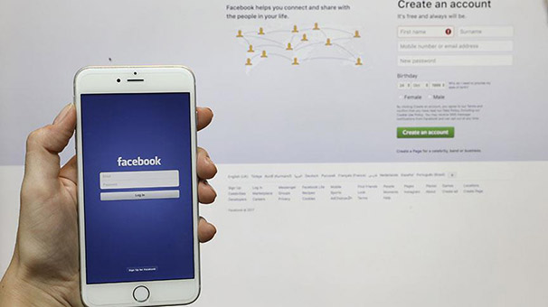 Amerika'da gençler Facebook'u eskisi kadar kullanmıyor