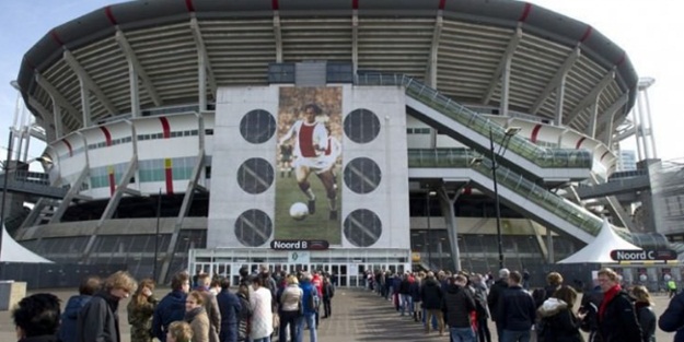 Amsterdam Arena'nın adı değişti!