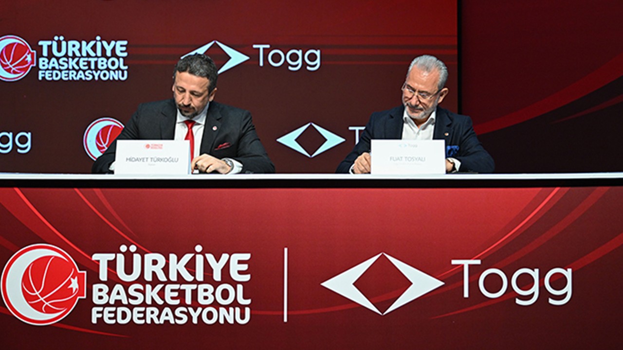 Ana sponsorluk anlaşması imzalandı TOGG'dan basketbol milli takımına destek