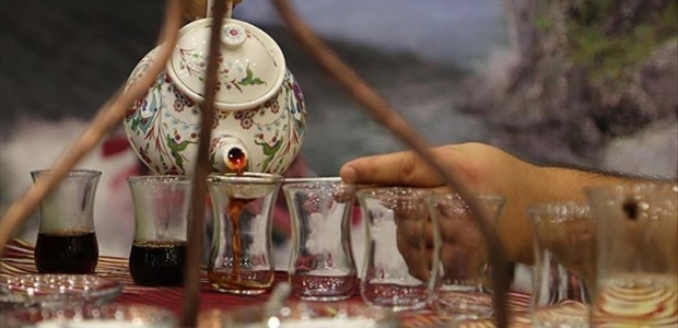 50 kuruş için çaycıyı vurdu