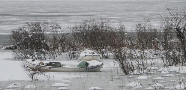 Ladik Gölü dondu