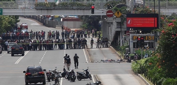 O ülkede terörle bağlantısı olanların pasaportları iptal edilecek