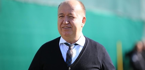 Gencer: Şampiyon olmuş takımların hepsi borç batağında