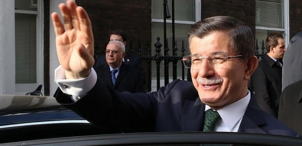 Başbakan Davutoğlu Mardin'e geldi