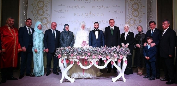 Erdoğan ve Davutoğlu nikah şahidi oldu