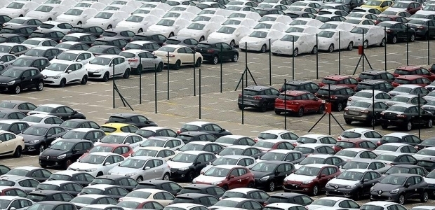 2015'te satılan araçlar Türkiye'nin 4 katı uzunluğunda