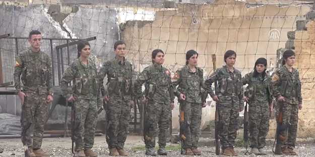 Anadolu Ajansı görüntüledi! İşte terör örgütü PKK'nın Sincar'daki kampları