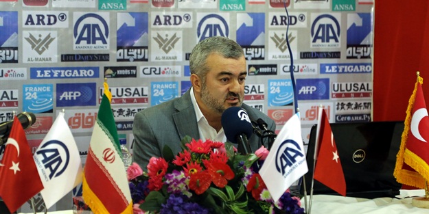 Anadolu Ajansı, İran Basın ve Haber Ajansları Fuarı'nda tanıtıldı