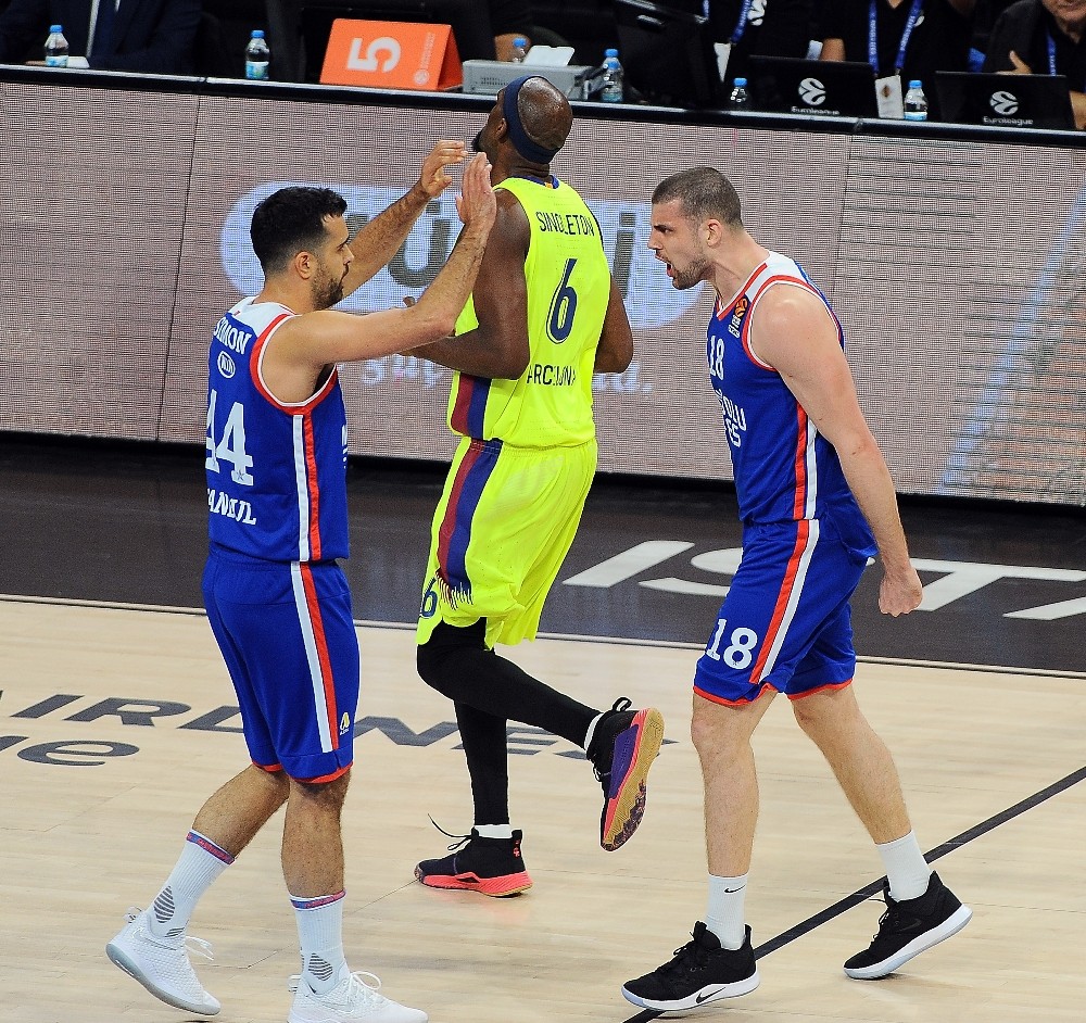 Anadolu Efes, 18 yıl sonra Final-Four için parkede 