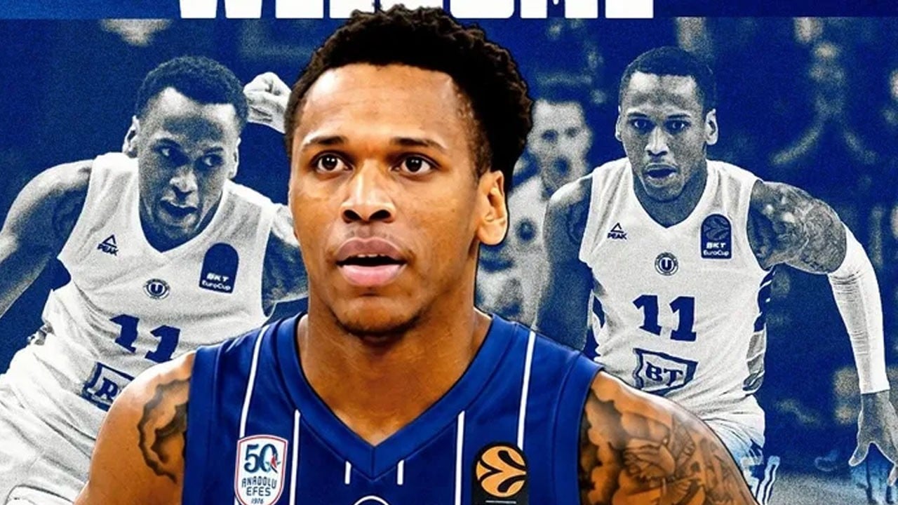 Anadolu Efes’ten transfer hamlesi
