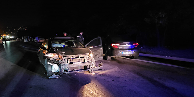 Anadolu Otoyolu'nda feci kaza! 9 araç birbirine girdi